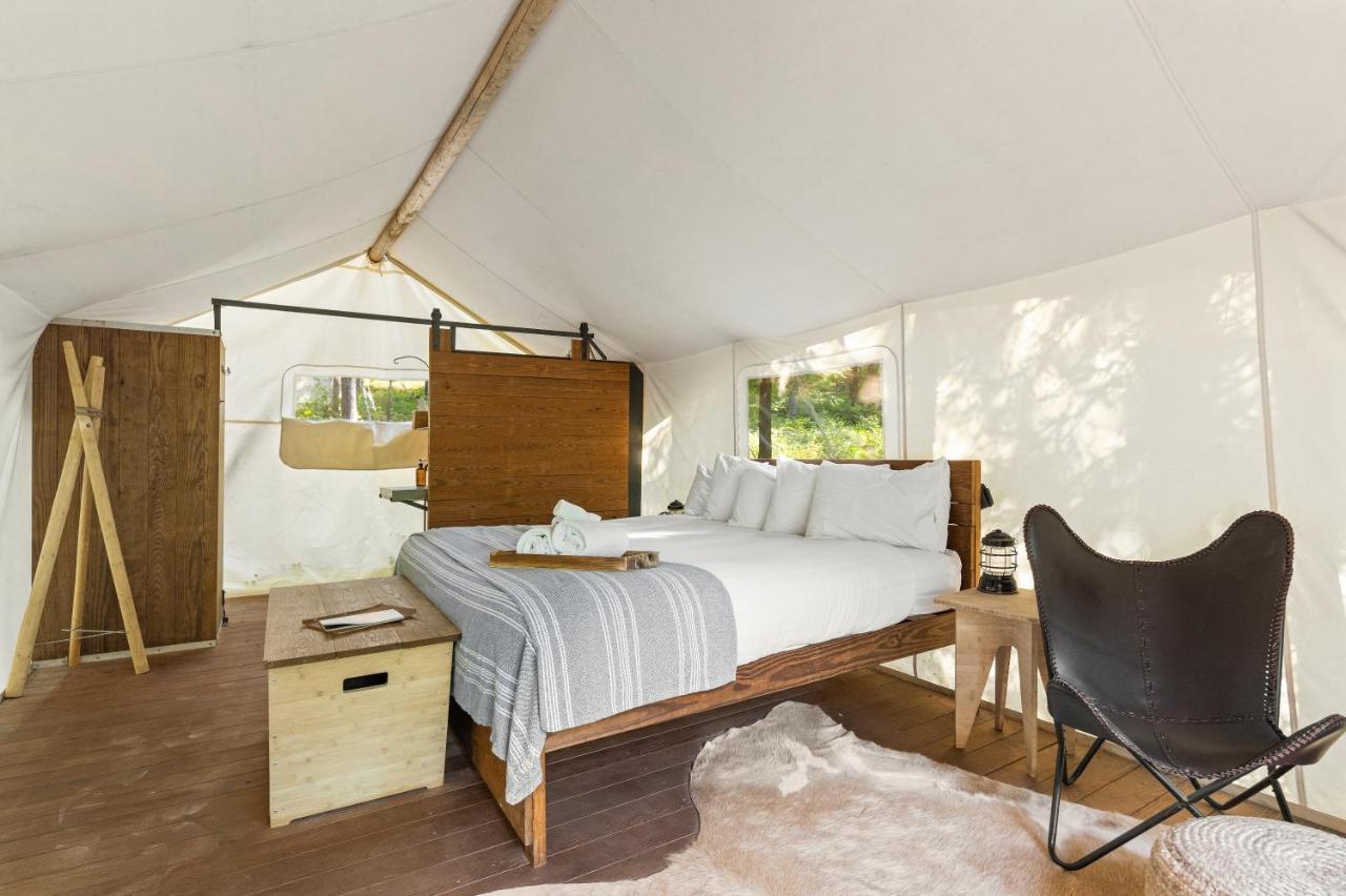 Under Canvas Glacier Coram Exterior photo